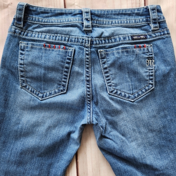 Miss Me "Mid-rise Skinny" Embroidered Floral Patch Blue Jean | Women's Size 27 - Picture 7 of 11